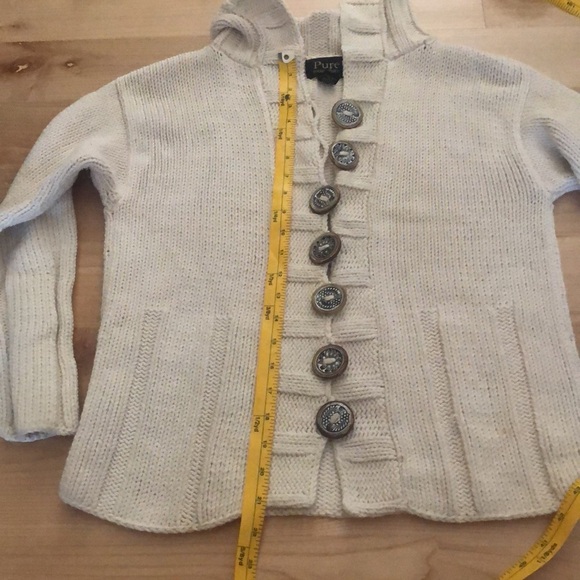 Pure Handknit Sweater - Picture 11 of 11